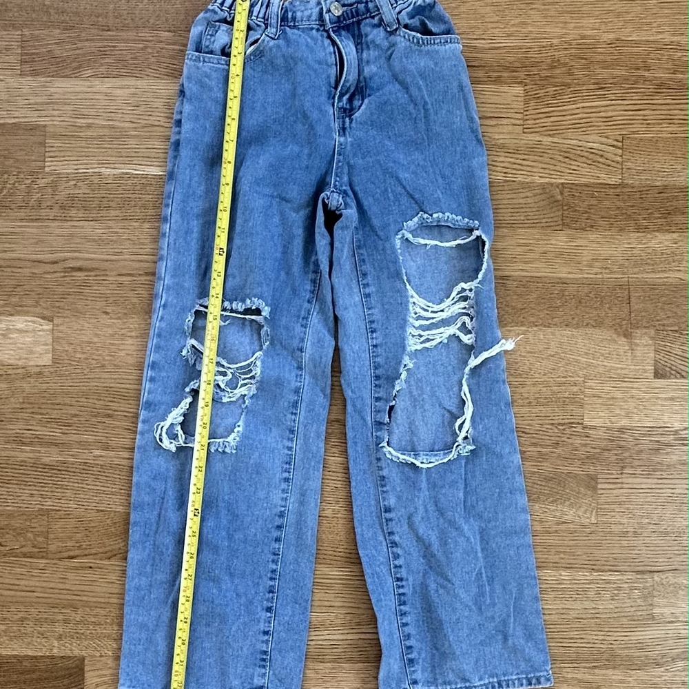 Distressed Ripped Blue Jeans - Picture 2 of 5